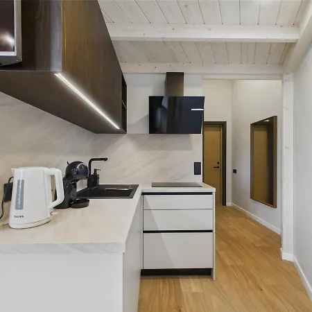 Neat Old Town Loft Appartamento *